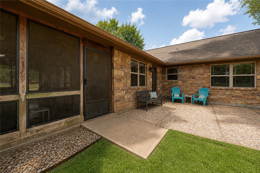 2302 Quail Run College Station, TX 77845 - Photo 25 of 49