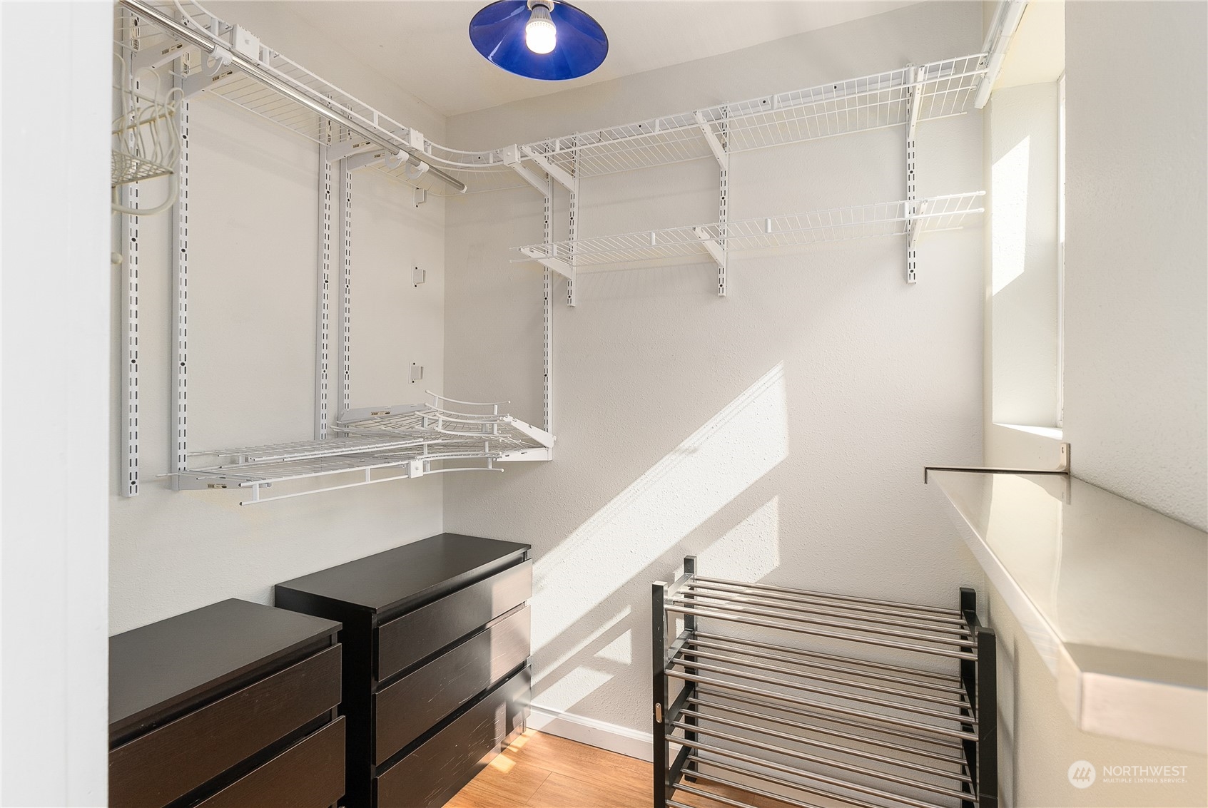 120 14th Avenue, Unit 10 Seattle, WA 98122 - Photo 18 of 21 a view of balcony and workspace