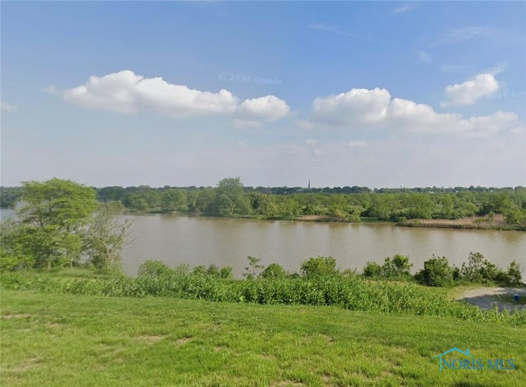 1034 River Road, Unit 3 Maumee, OH 43537 - Photo 1 of 12 Photo 1