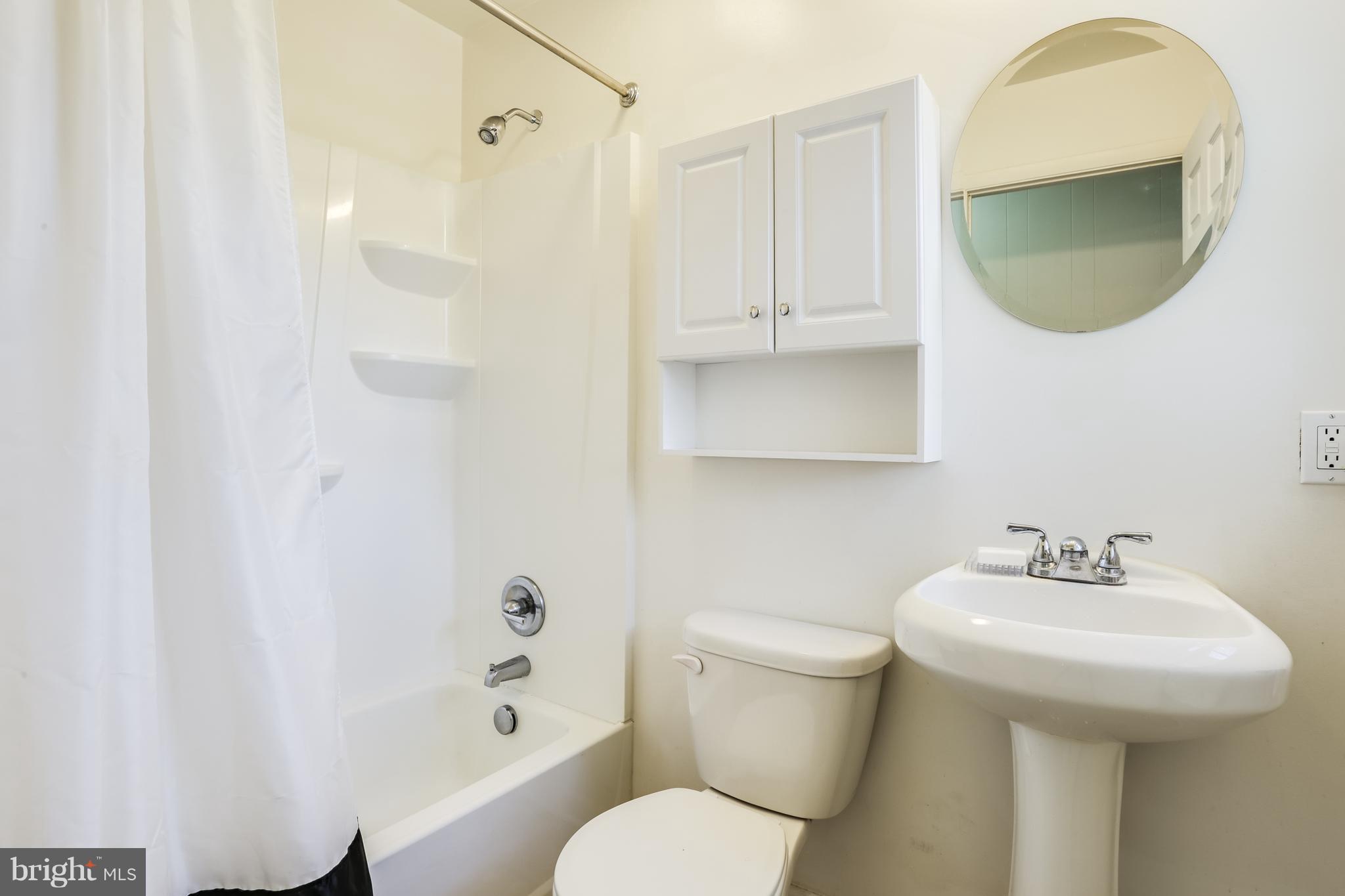 12182 Triadelphia Road Ellicott City, MD 21042 - Photo 13 of 30 Renovated 2015 Bath