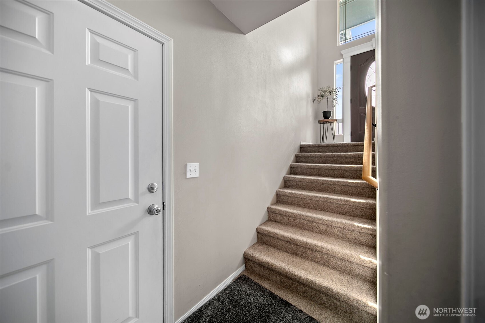 2012 Linville Drive Wenatchee, WA 98801 - Photo 22 of 40 a view of entryway with wooden floor