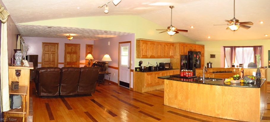 8919 Cherry Road Vermilion, OH 44089 - Photo 4 of 24 Panoramic view of the Open Great Room