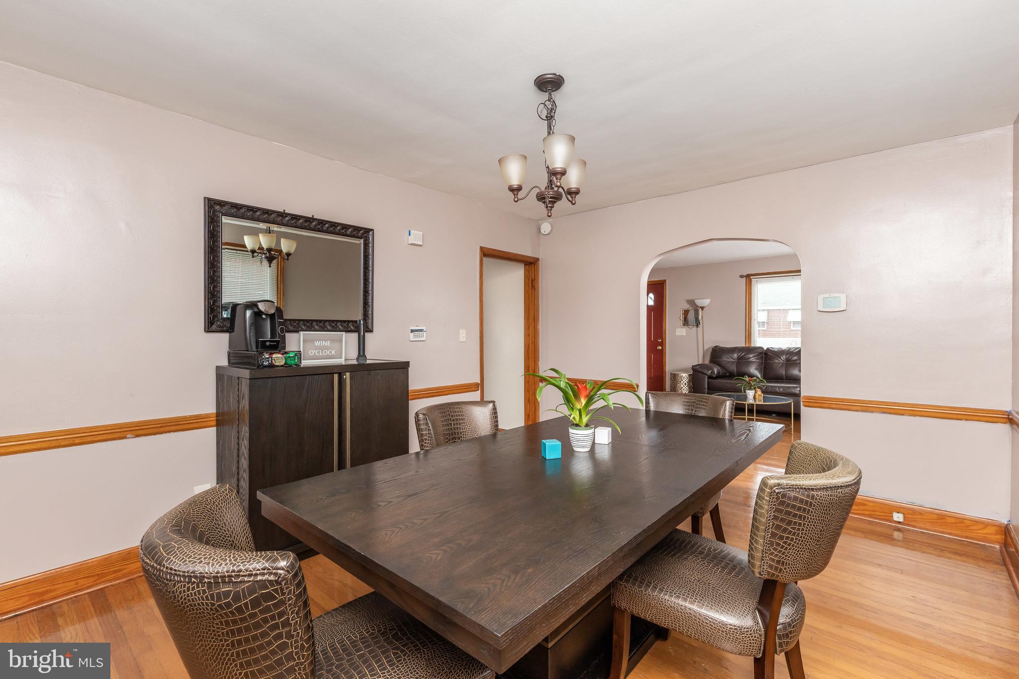 3707 Ridgecroft Road Baltimore, MD 21206 - Photo 14 of 35 Dining Room can Seat 6, Comfortably!