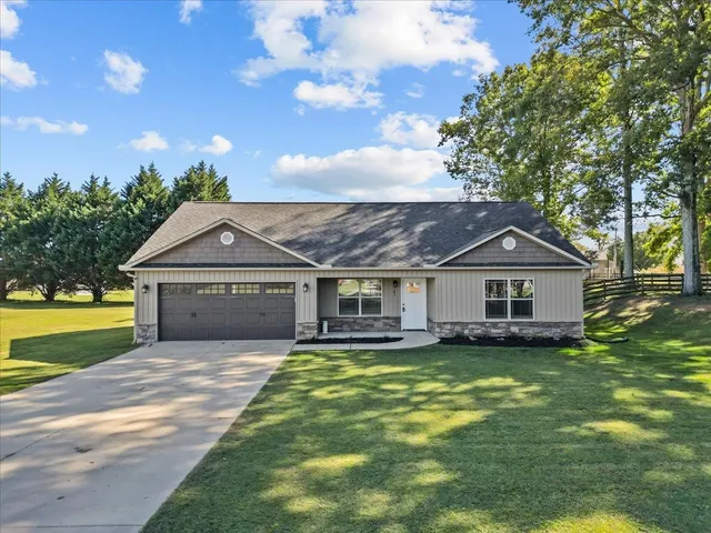 $325,000 | 141 Old Settle Road, Inman, SC 29349