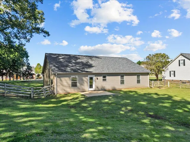 $325,000 | 141 Old Settle Road, Inman, SC 29349