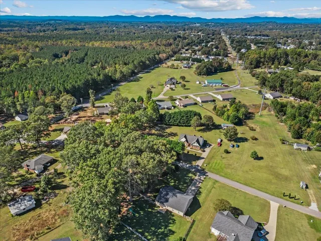 $325,000 | 141 Old Settle Road, Inman, SC 29349