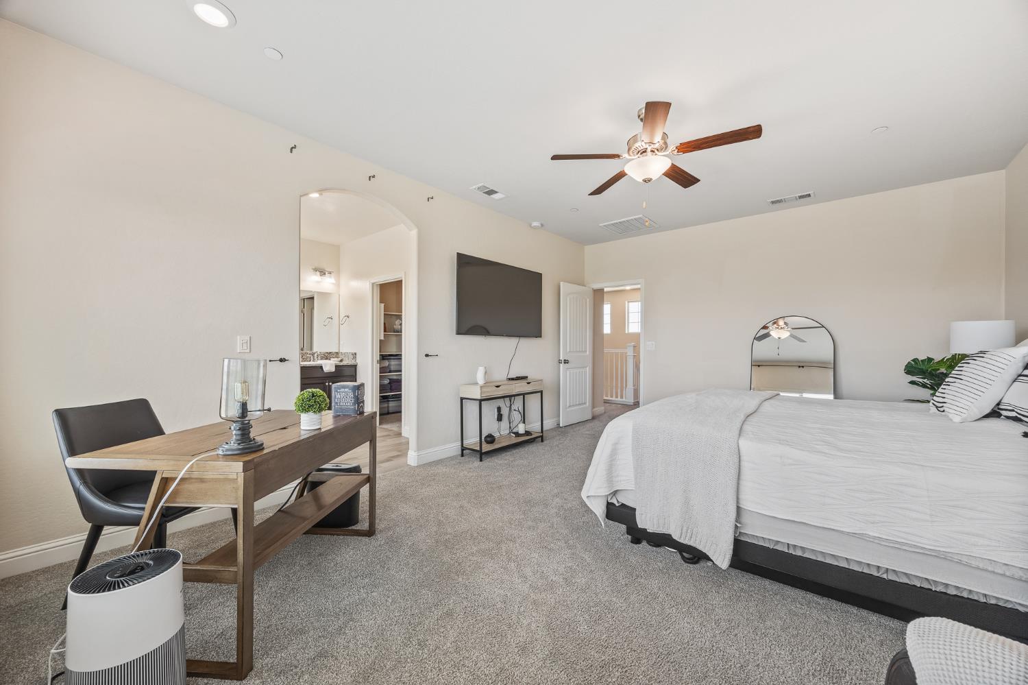 315 Timberline Way Madera, CA 93636 - Photo 49 of 75