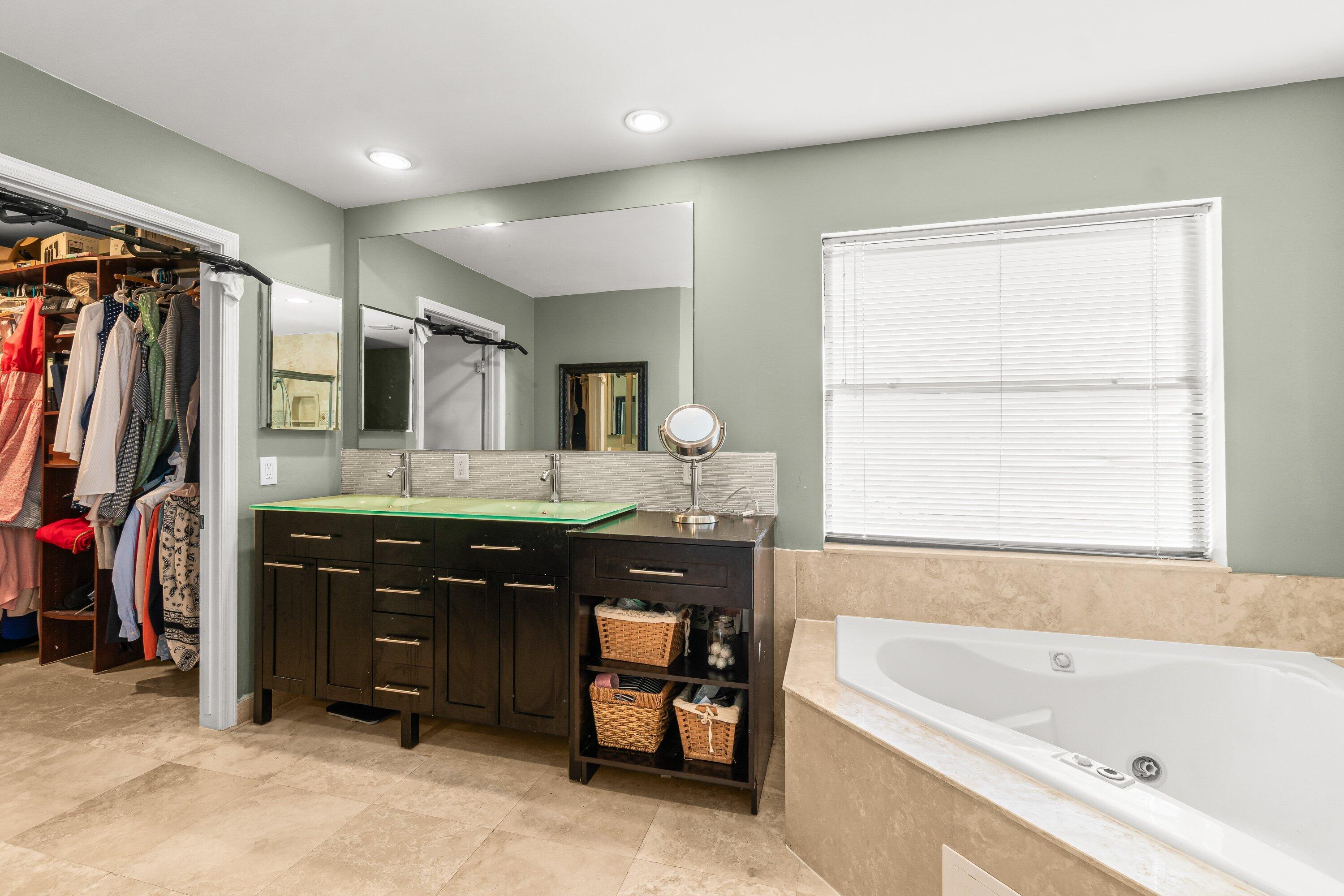 22251 Sands Point Drive Boca Raton, FL 33433 - Photo 28 of 44 029-22251SandsPointDrive-BocaRaton-FL-33