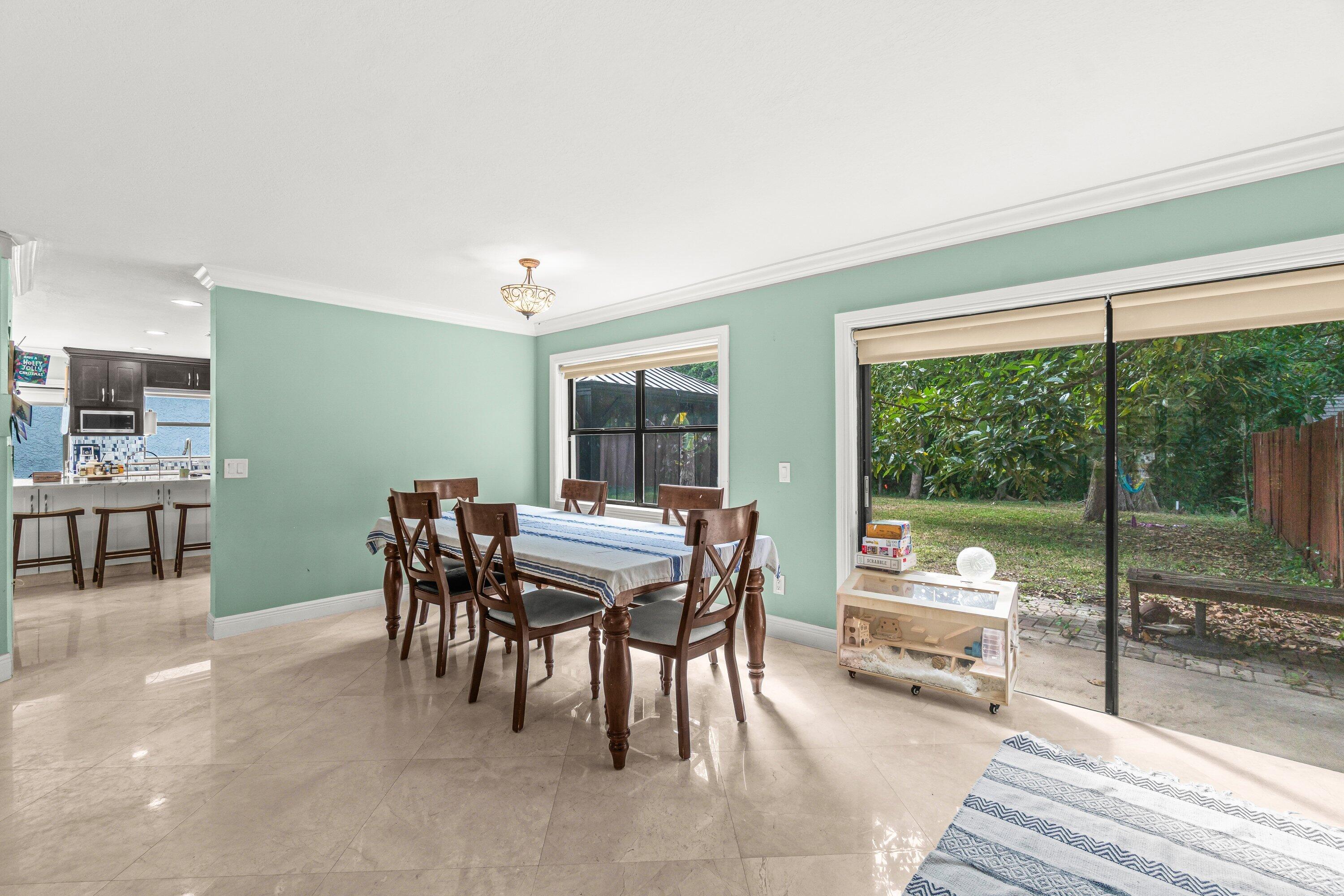 22251 Sands Point Drive Boca Raton, FL 33433 - Photo 10 of 44 010-22251SandsPointDrive-BocaRaton-FL-33