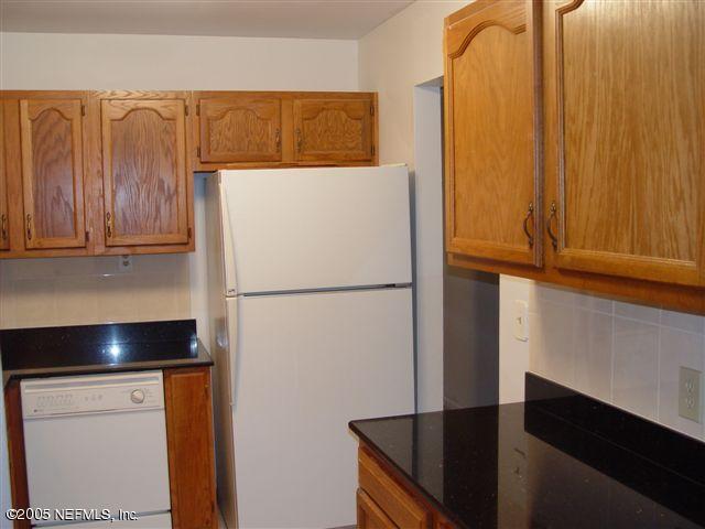 3930 Peter Rabbit Drive Jacksonville, FL 32210 - Photo 2 of 5 Kitchen