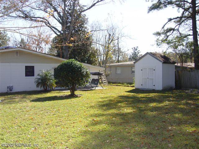 3930 Peter Rabbit Drive Jacksonville, FL 32210 - Photo 5 of 5 Backyard