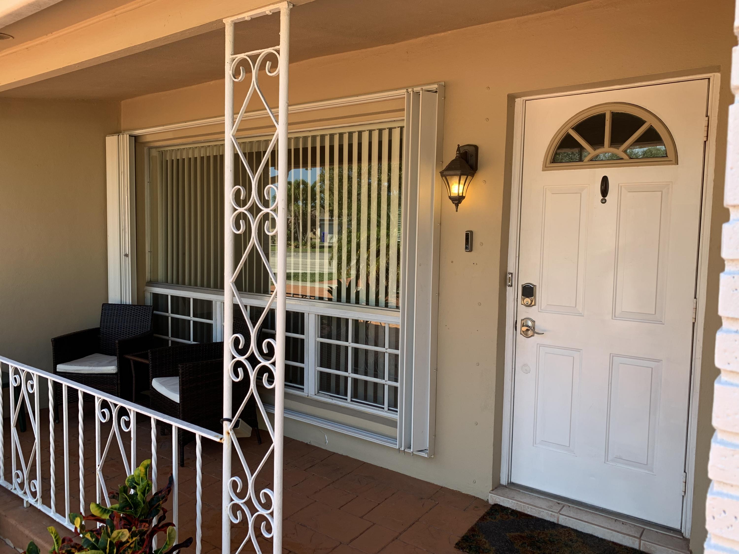 3118 Tyler Street Hollywood, FL 33021 - Photo 3 of 18 IMG_4370
