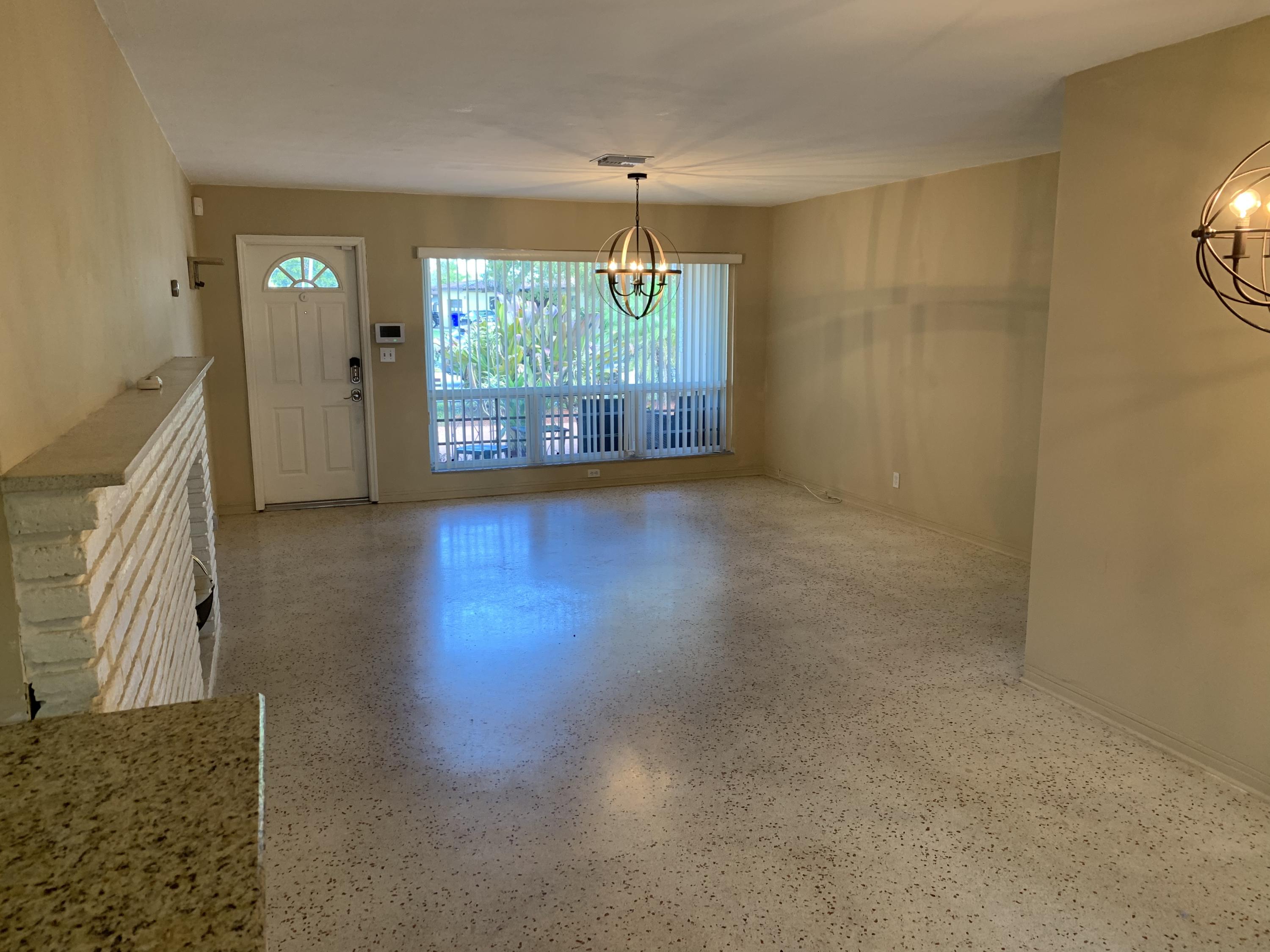 3118 Tyler Street Hollywood, FL 33021 - Photo 5 of 18 IMG_4350