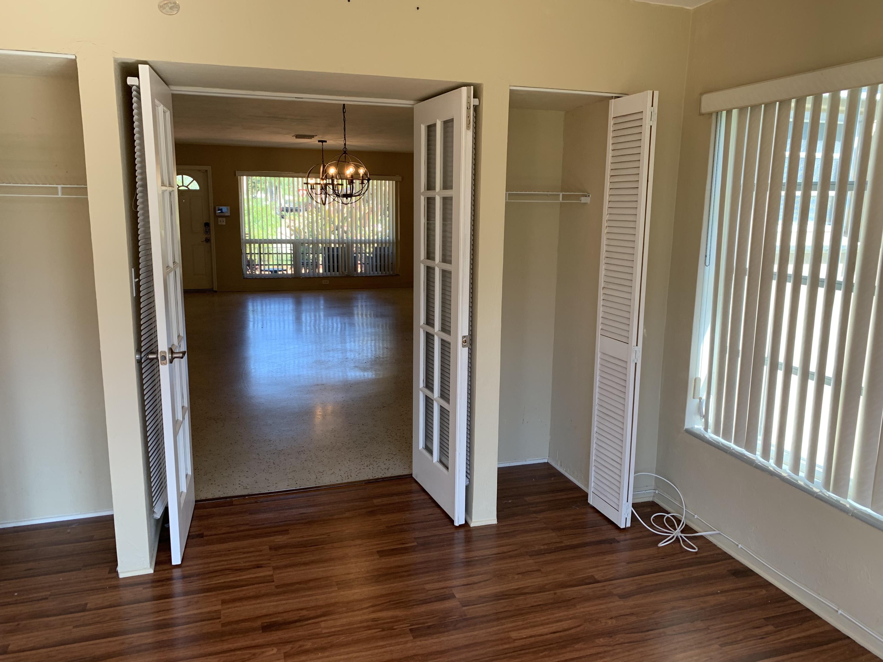3118 Tyler Street Hollywood, FL 33021 - Photo 10 of 18 IMG_4361
