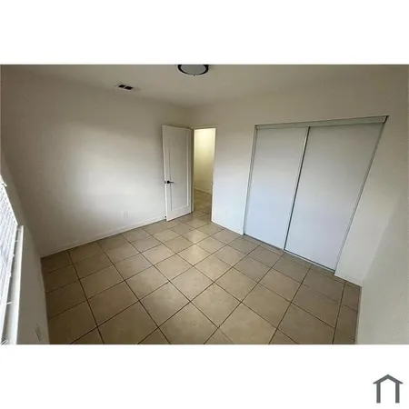 $1,900 | 8848 Oleander Avenue, California City, CA 93505