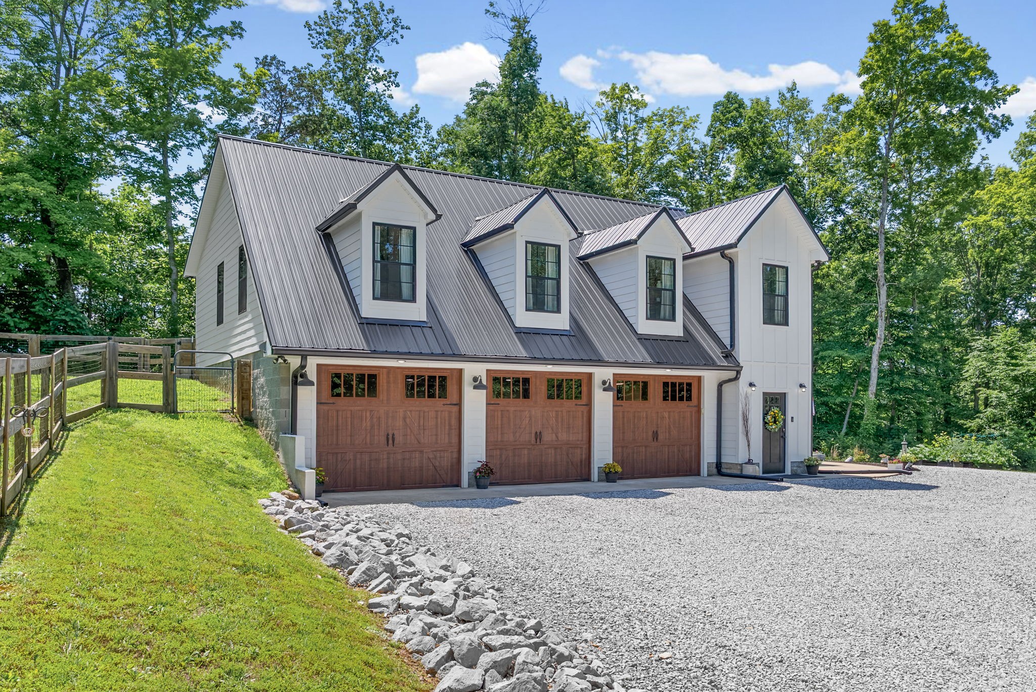 1300 Brummit Road Charlotte, TN 37036 - Photo 44 of 46