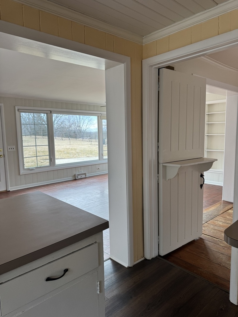 99 West County Line Road, Unit C Barrington Hills, IL 60010 - Photo 23 of 34