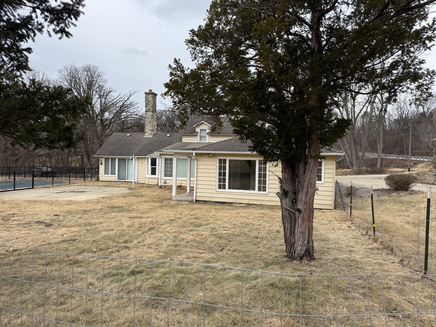 99 West County Line Road, Unit C Barrington Hills, IL 60010 - Photo 7 of 34