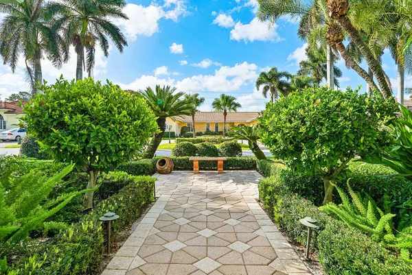 a view of outdoor space yard and patio