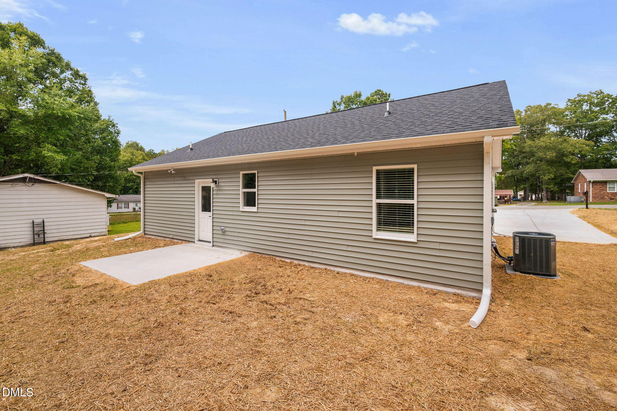 183 Magnolia Drive Roxboro, NC 27573 - Photo 10 of 31 a backyard of a house