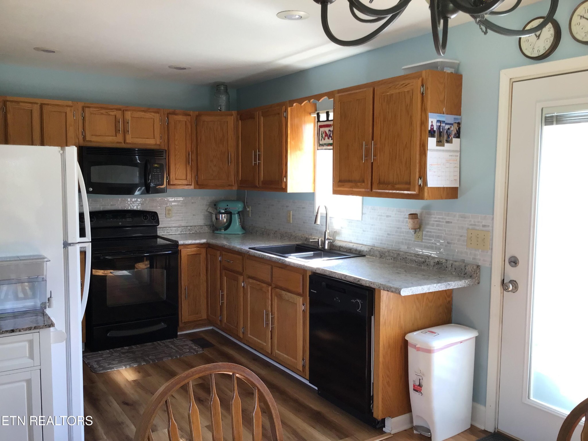 301 Billy Ridge Road Jamestown, TN 38556 - Photo 8 of 49 Gallery Image 8
