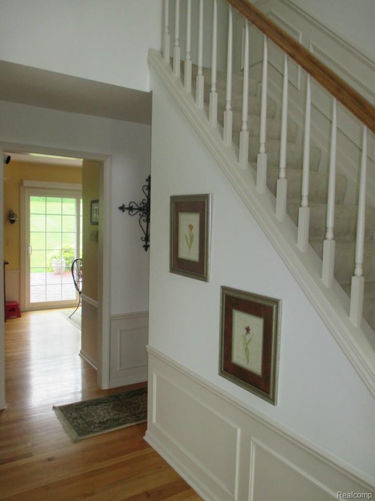 2356 Pleasant View Drive Rochester, MI 48306 - Photo 13 of 22 FOY2.jpg