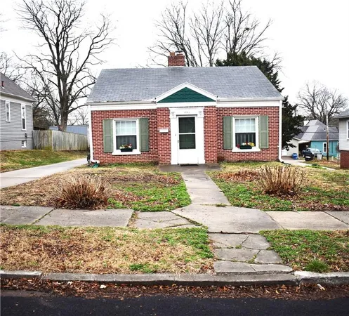 $146,000 | 2922 Angelique Street, St. Joseph, MO 64501