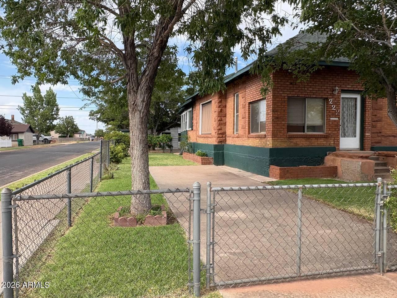 222 West Fourth Street Winslow, AZ 86047 - Photo 3 of 30 photo_3_2026-07-08_06-14-40