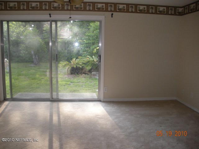 1006 Martinique Road Jacksonville, FL 32216 - Photo 8 of 8 master bedroom