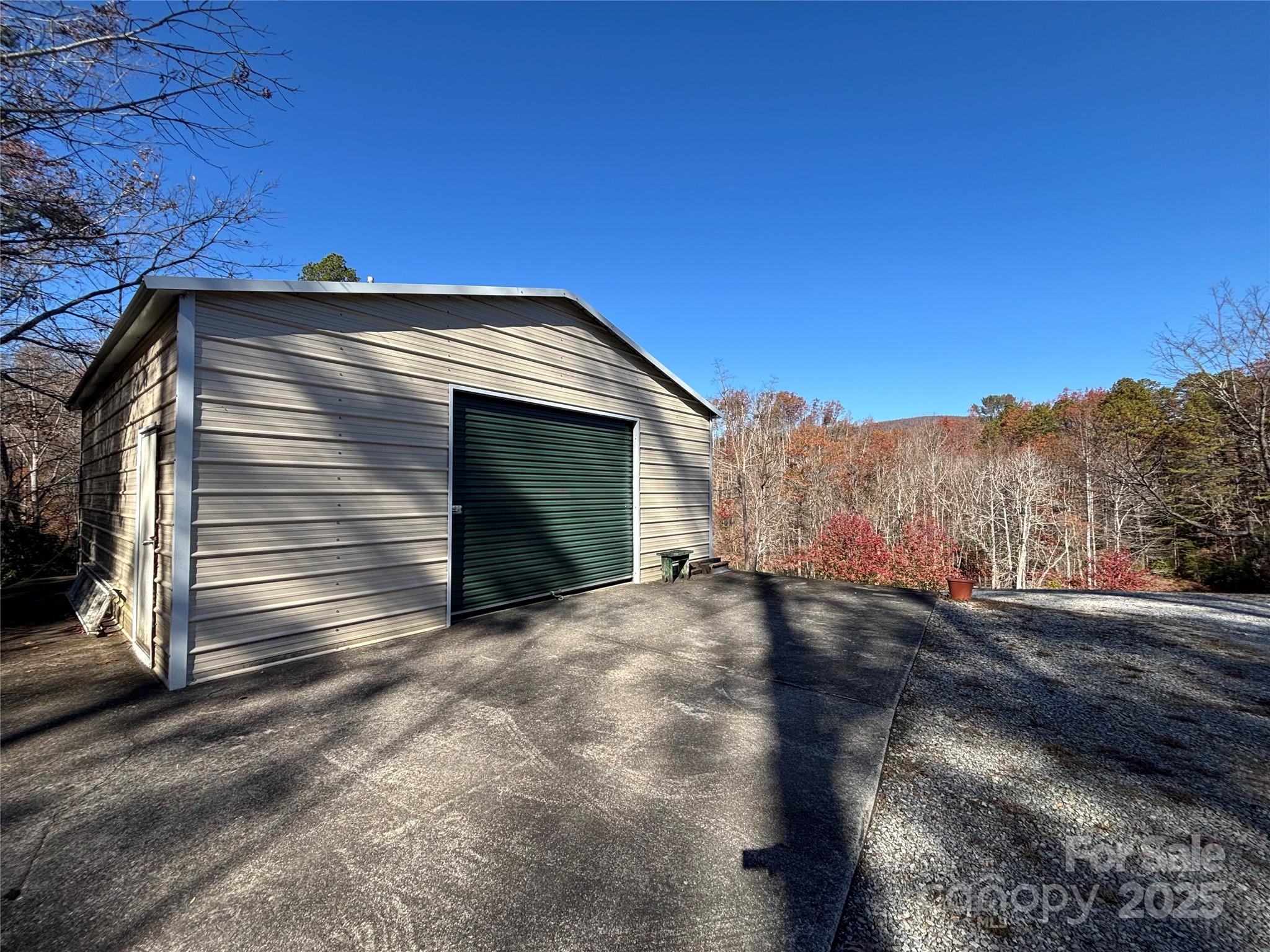 930 DC Johnson Road Marion, NC 28752 - Photo 11 of 37 Gallery Image 11