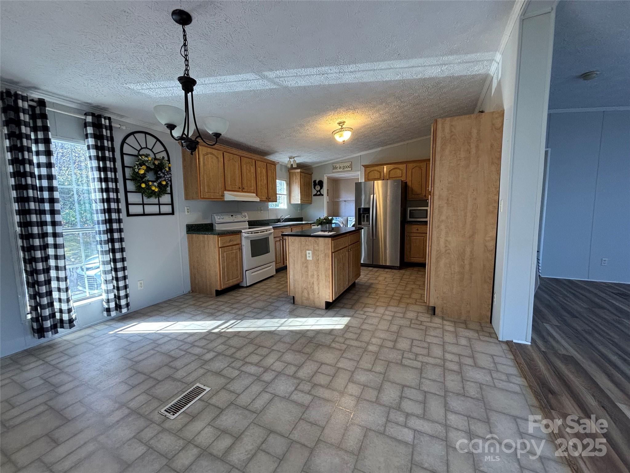930 DC Johnson Road Marion, NC 28752 - Photo 16 of 37 Gallery Image 16