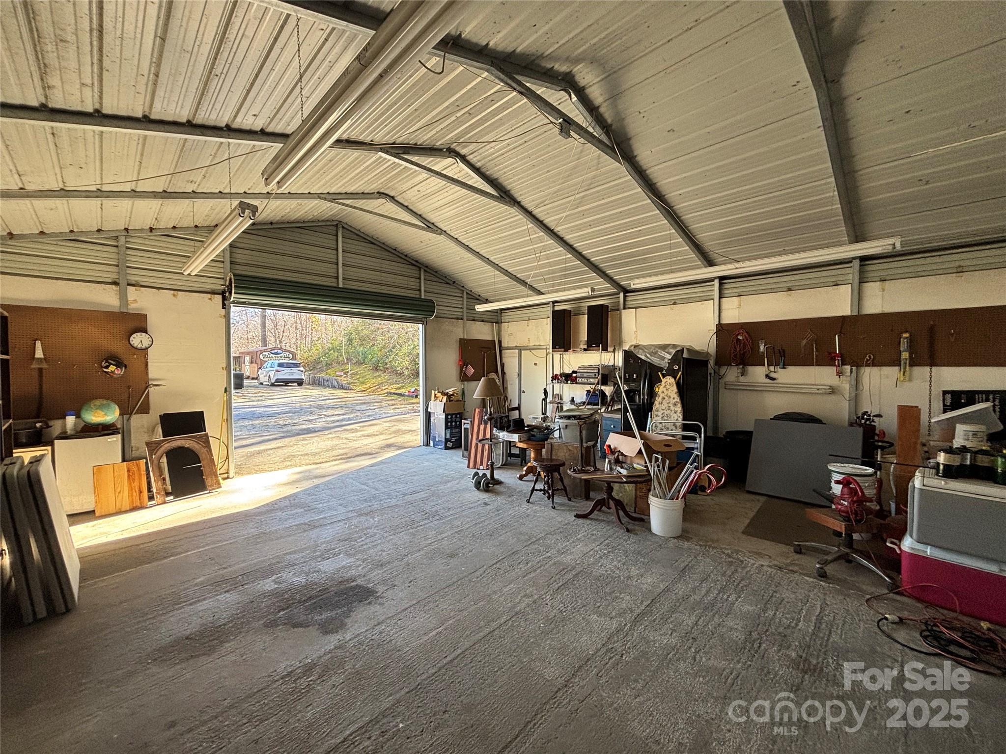 930 DC Johnson Road Marion, NC 28752 - Photo 10 of 37 Gallery Image 10
