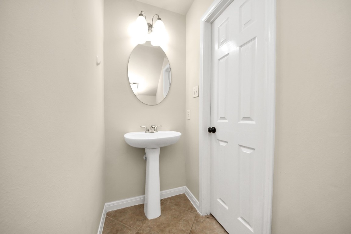 28306 Peper Hollow Lane Spring, TX 77386 - Photo 20 of 39 a close view of a sink in a bathroom