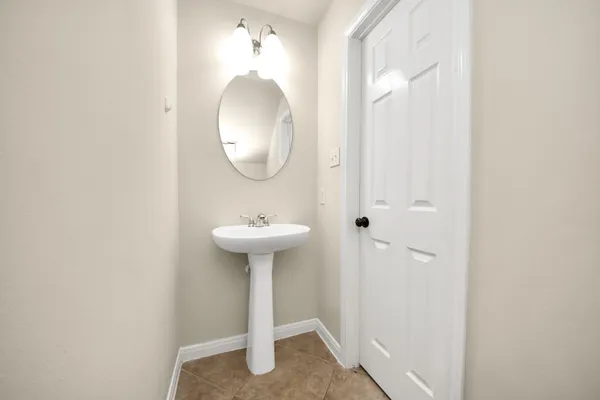 $385,000 | 28306 Peper Hollow Lane, Spring, TX 77386