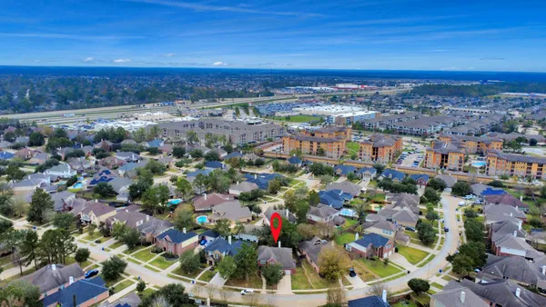 $385,000 | 28306 Peper Hollow Lane, Spring, TX 77386