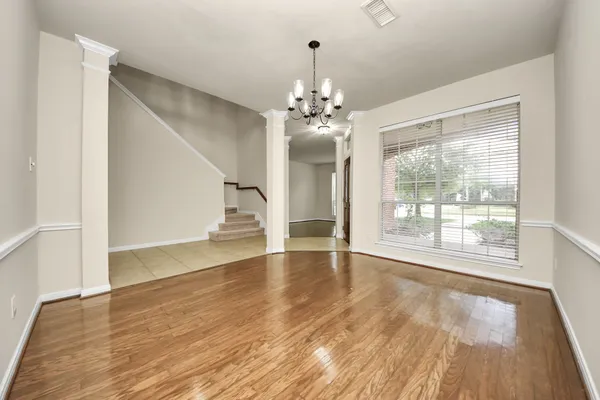 $385,000 | 28306 Peper Hollow Lane, Spring, TX 77386