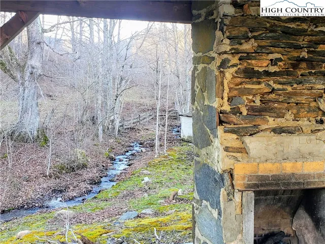 $65,900 | Whispering Breeze Ridge, Todd, NC 28684