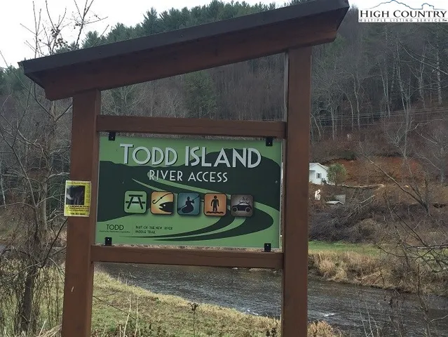 $65,900 | Whispering Breeze Ridge, Todd, NC 28684