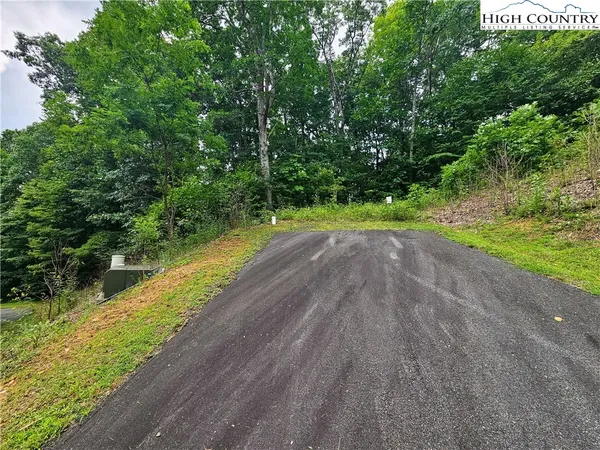 $65,900 | Whispering Breeze Ridge, Todd, NC 28684