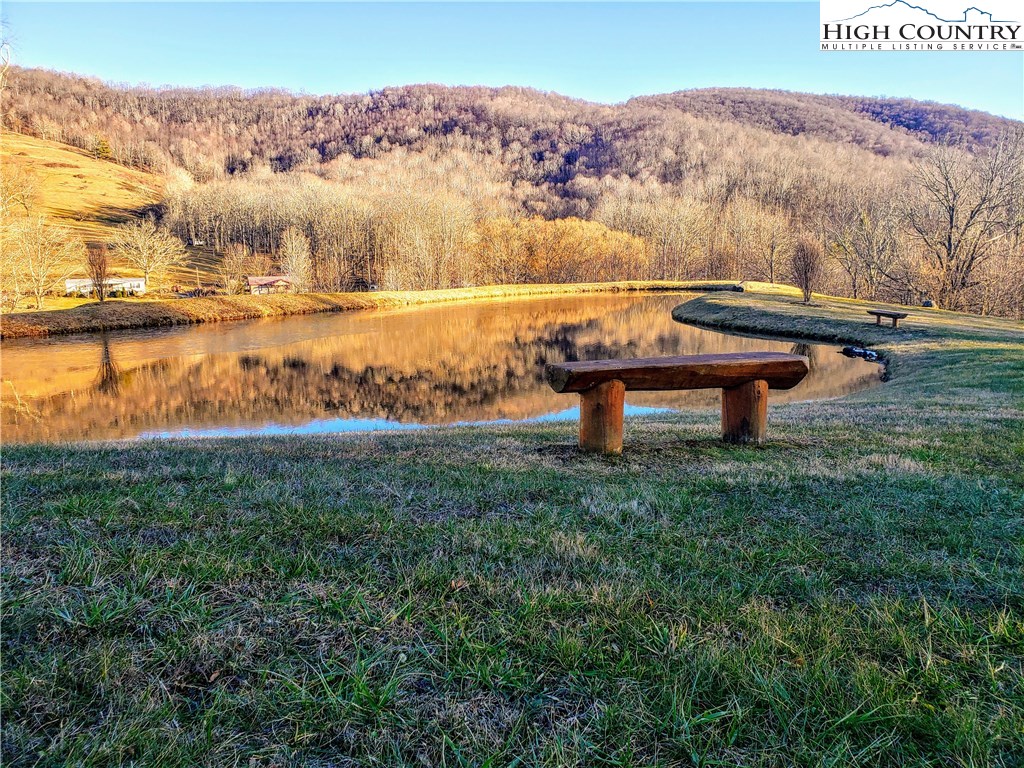 Whispering Breeze Ridge Todd, NC 28684 - Photo 8 of 15