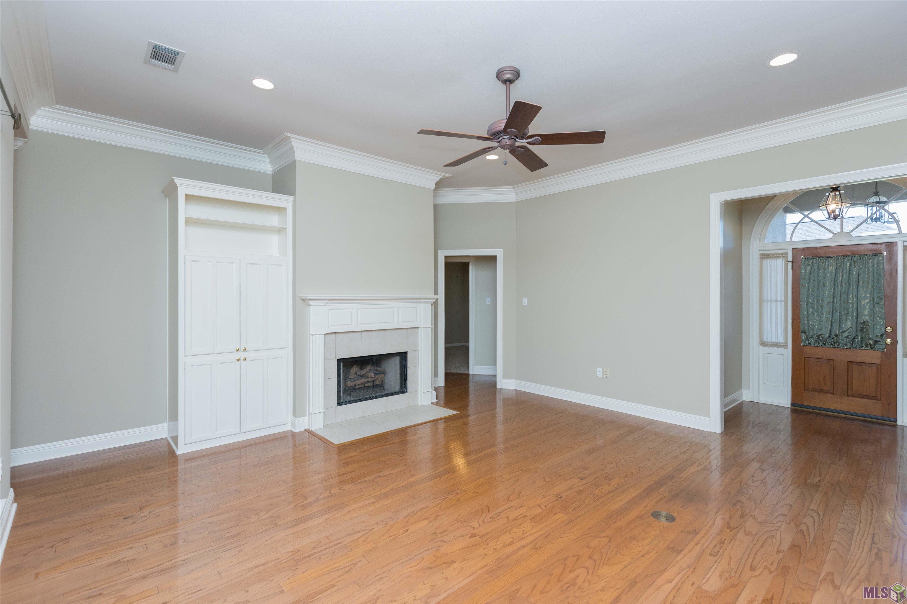 17856 Jefferson Ridge Drive Baton Rouge, LA 70817 - Photo 3 of 31 Gallery Image 3
