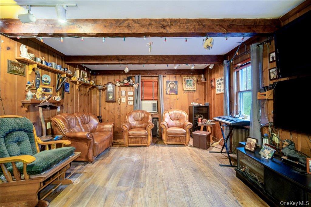 2 Couzines Road Woodbourne, NY 12788 - Photo 4 of 34