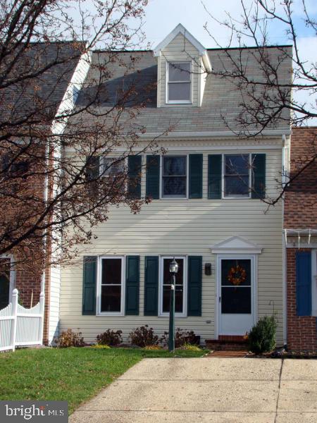 35 Pheasant Lane Lititz, PA 17543 - Photo 1 of 15