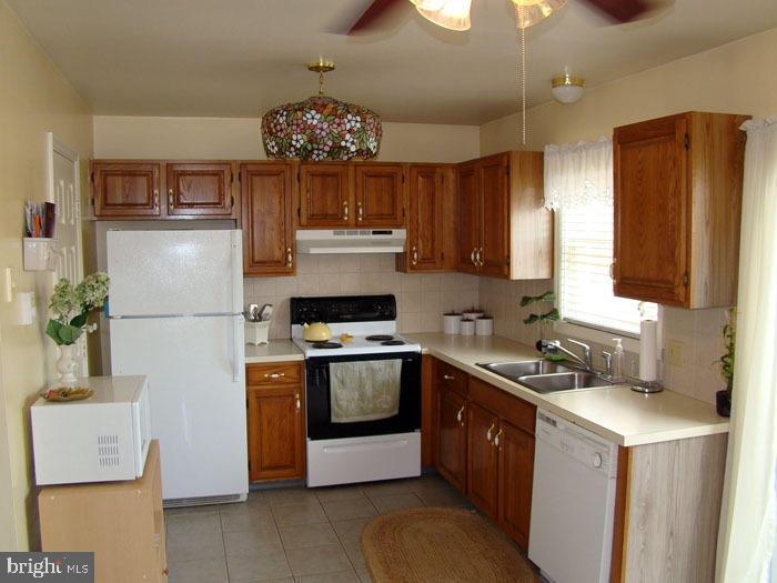 35 Pheasant Lane Lititz, PA 17543 - Photo 7 of 15