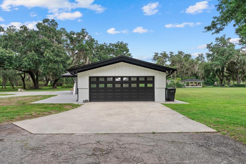 3518 Berger Road Lutz, FL 33548 - Photo 43 of 54