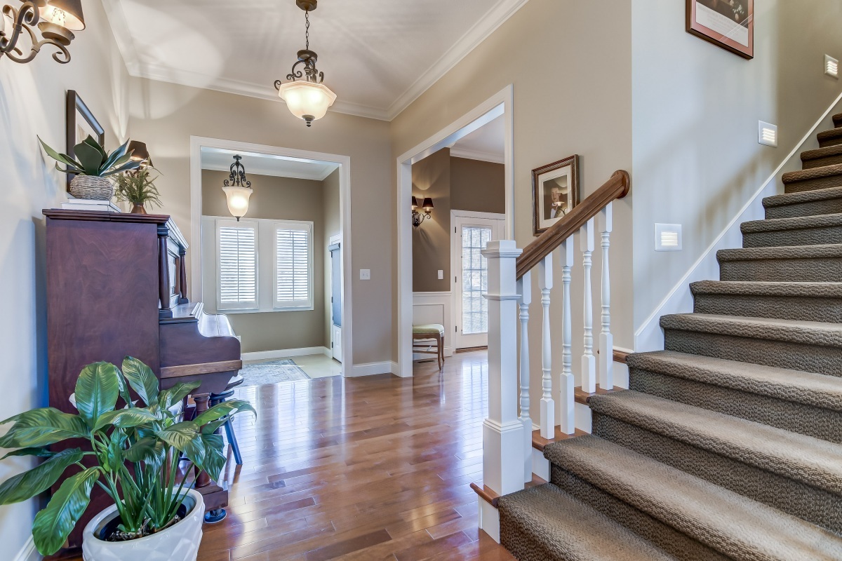 2216 Wydown Avenue Springfield, IL 62704 - Photo 4 of 47 Gallery Image 4