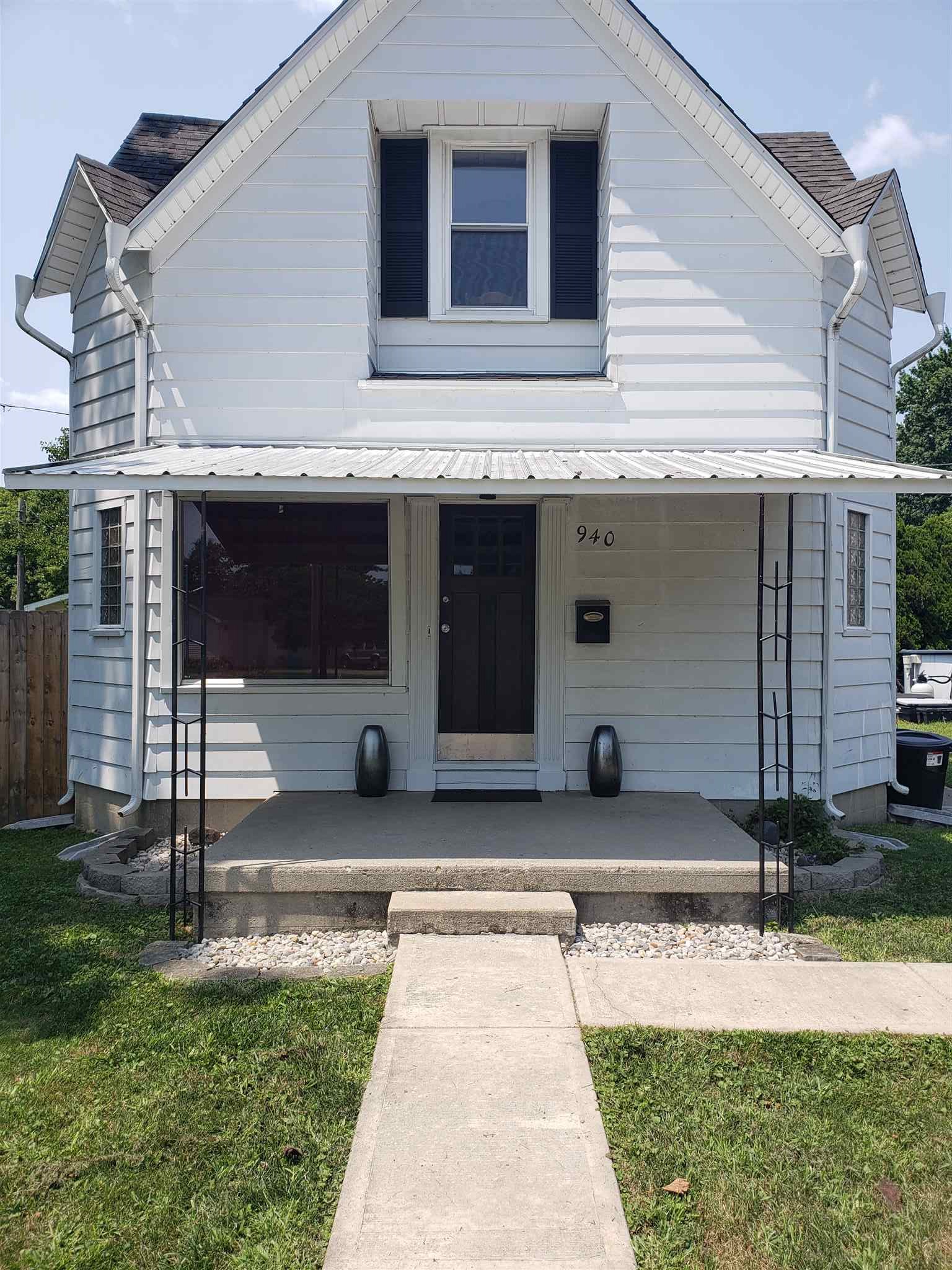 940 Winchester Street Decatur, IN 46733 - Photo 1 of 20
