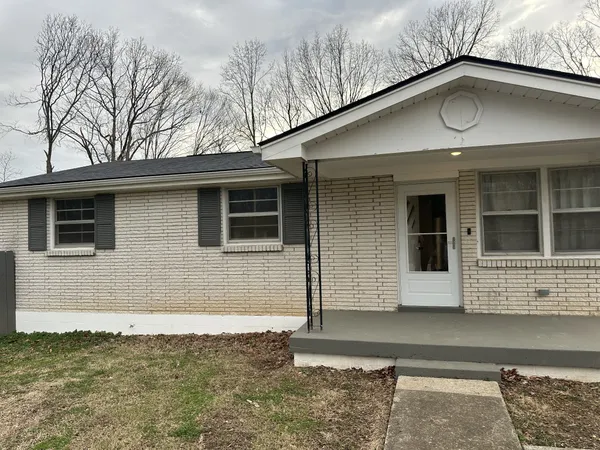 $1,595 | 126 Peggy Court, Goodlettsville, TN 37072