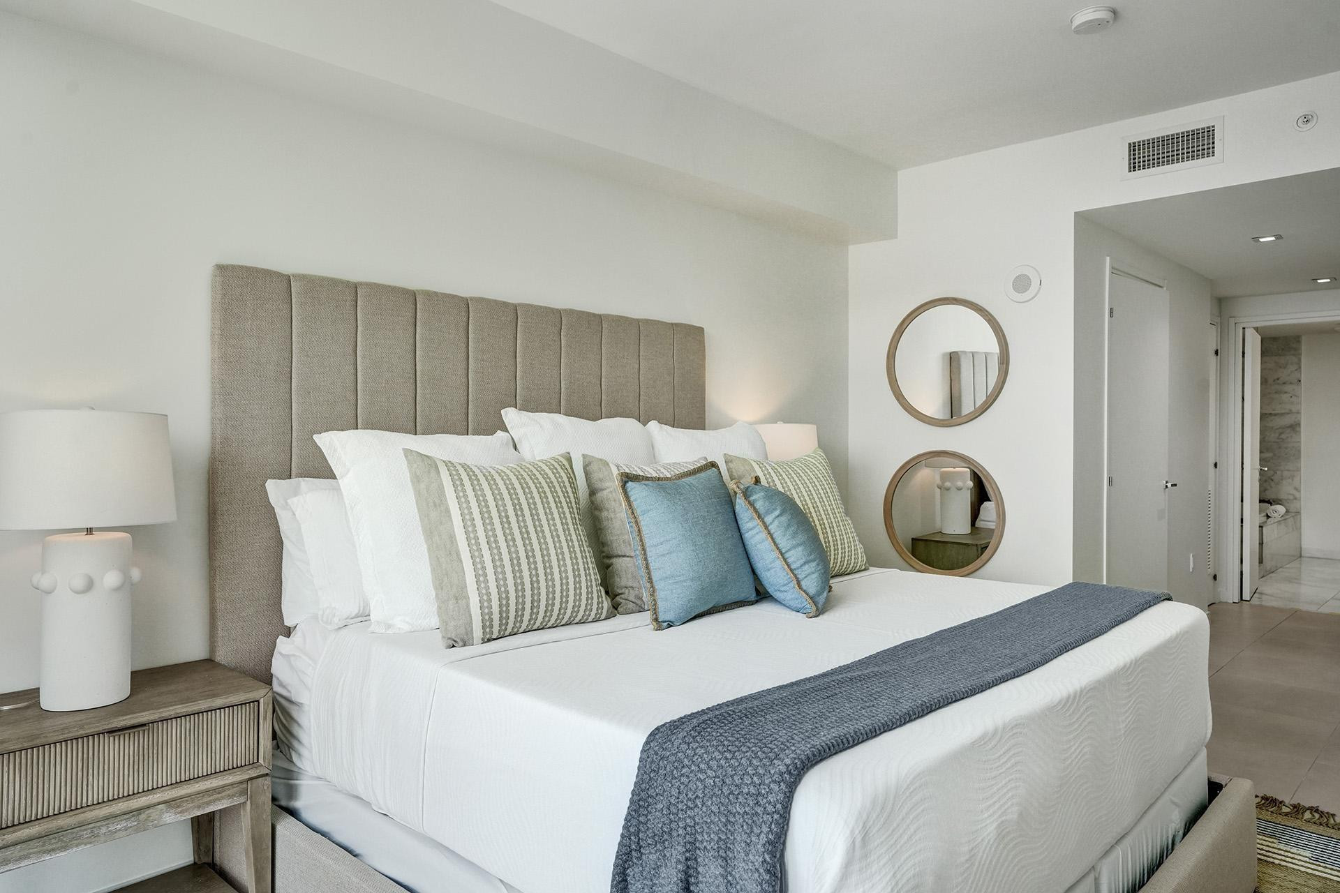 401 North Birch Road, Unit 702 Fort Lauderdale, FL 33304 - Photo 31 of 72 Photo 31