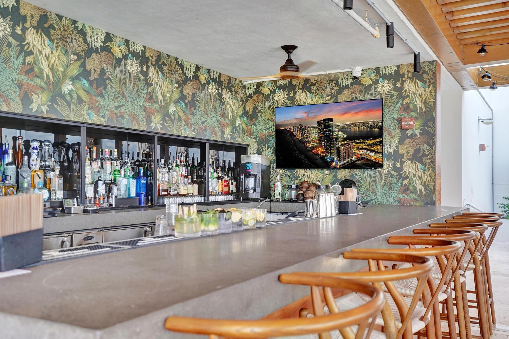 401 North Birch Road, Unit 702 Fort Lauderdale, FL 33304 - Photo 49 of 72 Photo 49